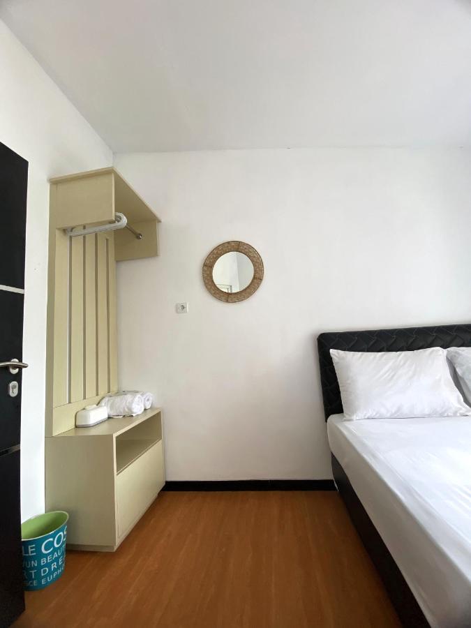 Villa Royal Arois Syariah Dekat Jatim Park 3 Tlekung Exterior foto